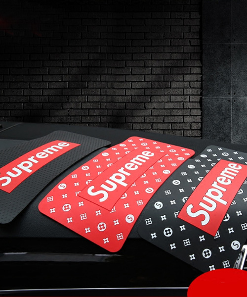 SUPREME 滑り止めマット