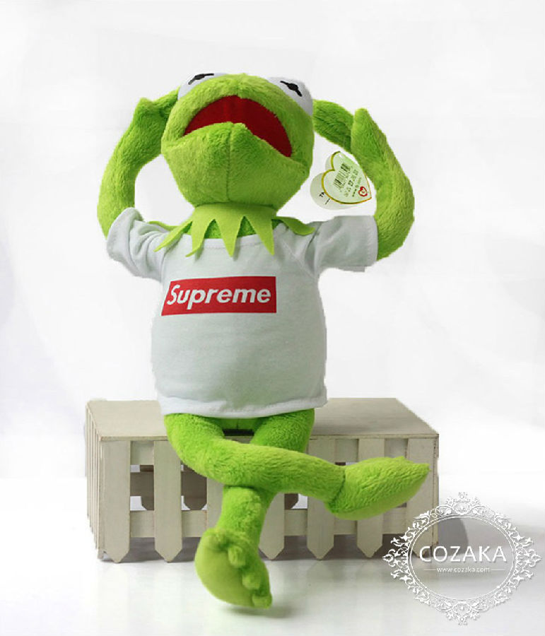 カーミット シュプリーム ぬいぐるみ セサミストリート かえる Boxロゴ人形 Kermit Supreme カエルのヌイグルミ激安通販