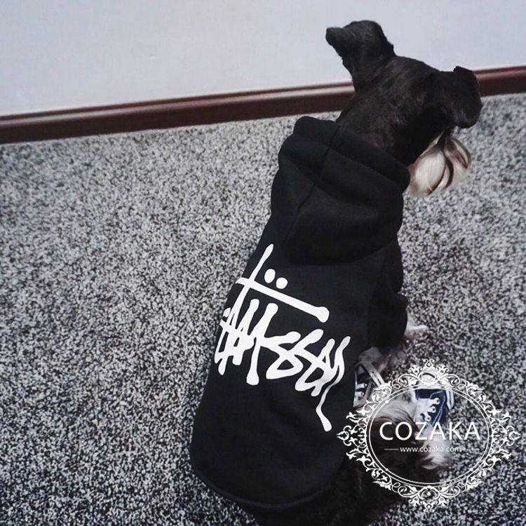 ステューシー 犬の服 パーカー 防寒対策 Stussy 犬の洋服 おしゃれ