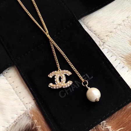 Chanel ラインストーン付き 真珠ネックレス