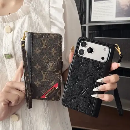 ブランド gucci グッチ アイホン17 ケース  サメの口