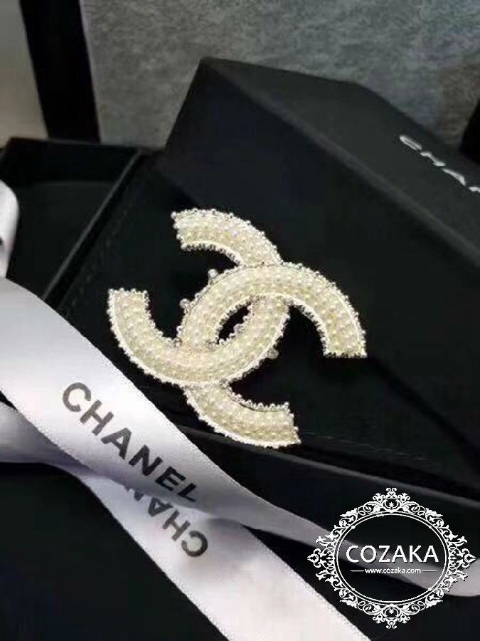CHANEL ブローチ 真珠
