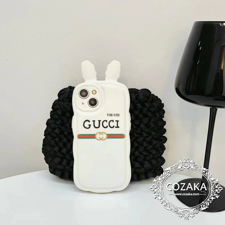 Gucci iPhone 14Pro カバー
