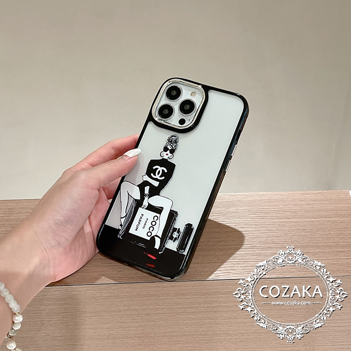 chanel iphone15クリアスマホケース