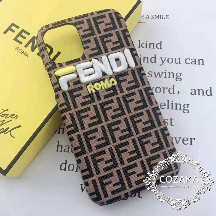 フェンディ iPhone11pro Maxケース 刺繍風