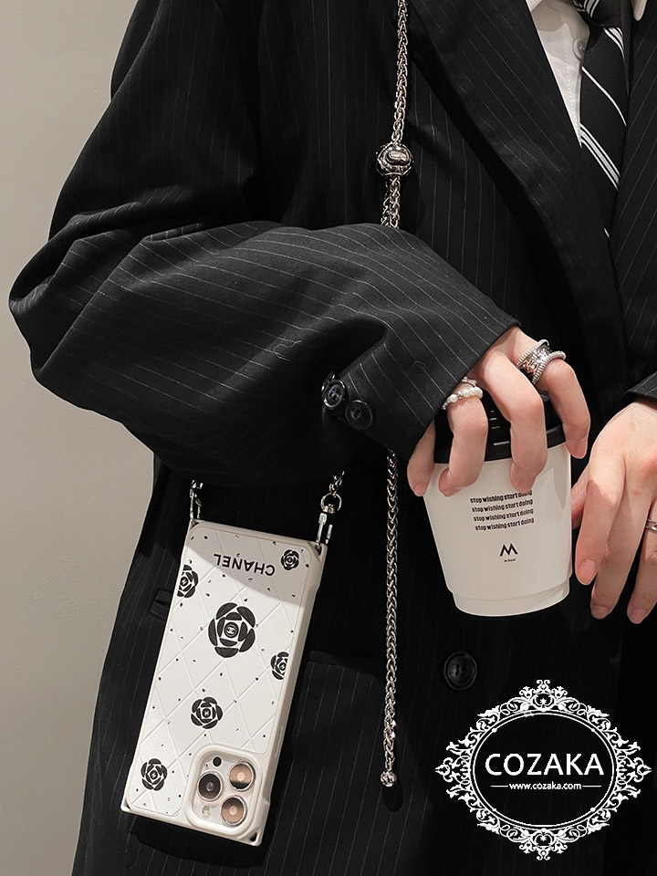 chanel iphone15カバー  純正