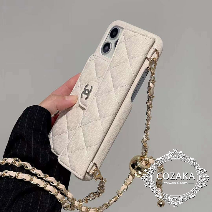 chanel iphone15 proカバーレディー