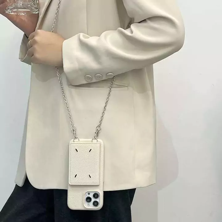 革 メゾン マルジェラ maison margiela iphone 16 pro max カバー