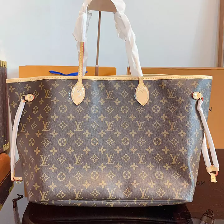 ショルダーバッグ lv