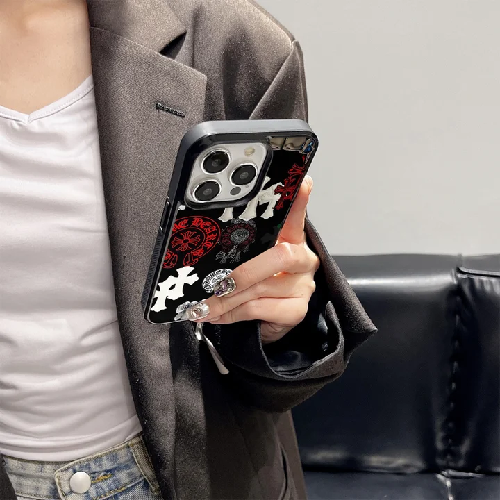 人気 アイホン17pro max クロームハーツ 携帯ケース 
