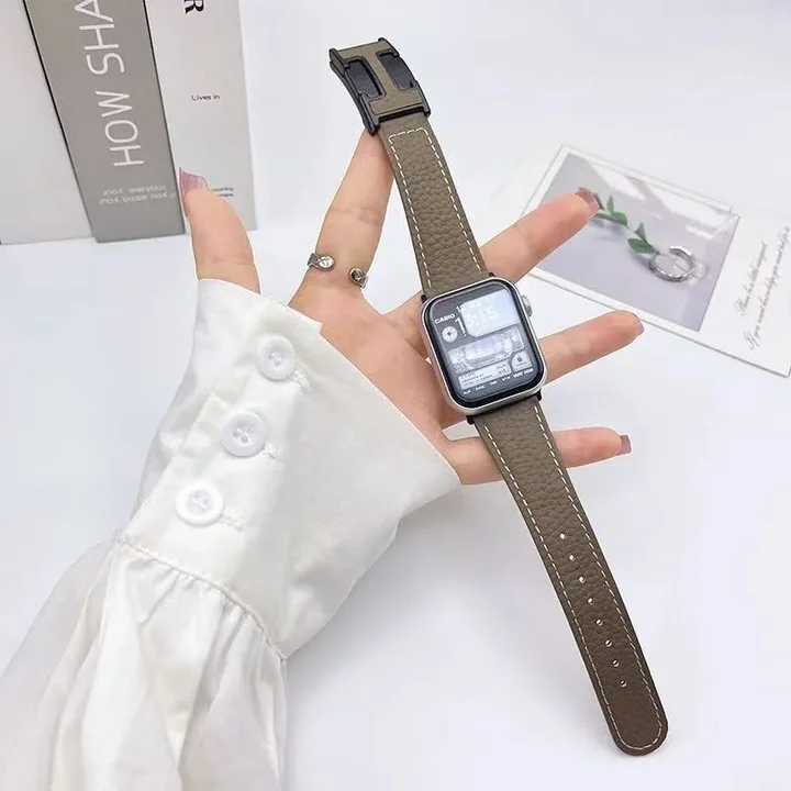 スマートウォッチ 本革